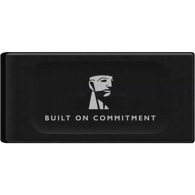 SSD диск Kingston XS1000 2Tb SXS1000/2000GA Черный