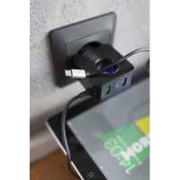 сетевое зарядное устройство More choice NC48i Black NC48i Black
