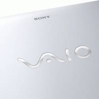 ноутбук Sony Vaio SVE1711Q1RW Белый